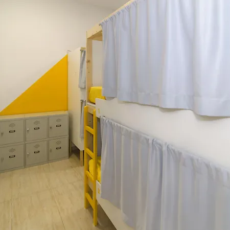 La Fabrica Urban Palmas 라스팔마스