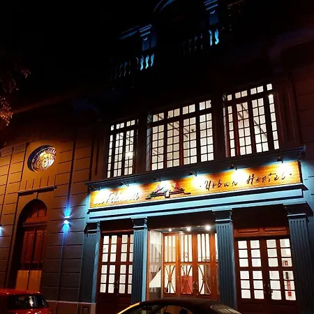 Guest house La Fabrica Urban Palmas 2*