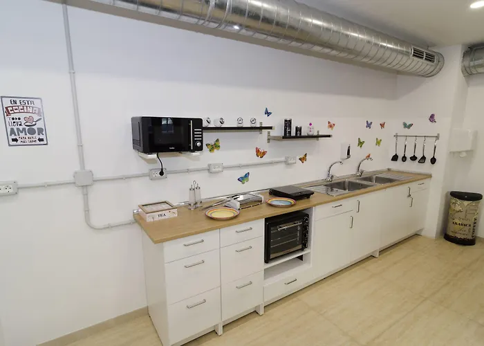 Guest house La Fabrica Urban Palmas 2*